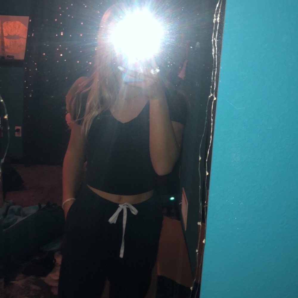 Meet your Posher, Juliette